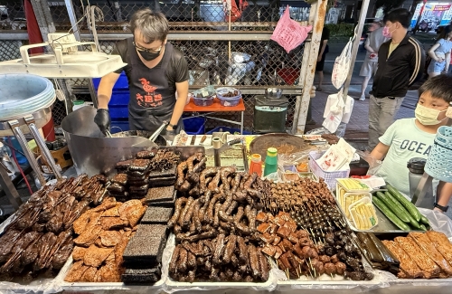 大肥鴨 東山鴨頭