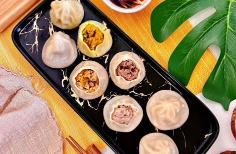 天心坊湯包 蒸餃、鍋貼、生煎包、米糕、肉圓