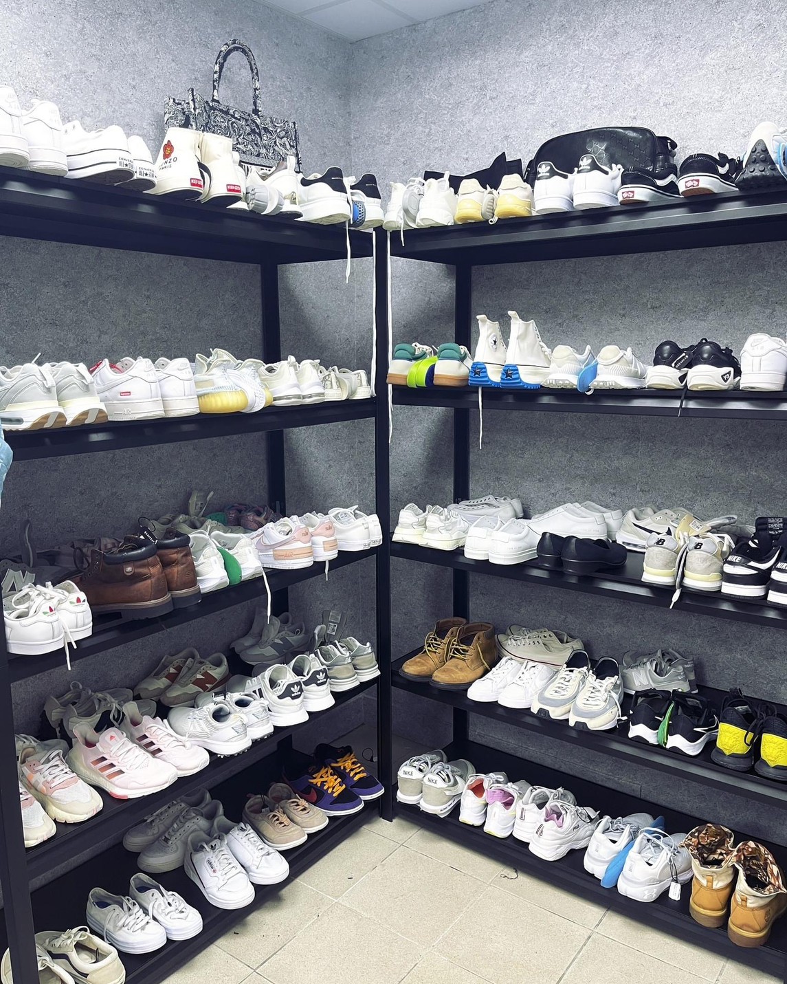 Dreamers鞋 包 帽 洗護專門店  品牌圖片 #3