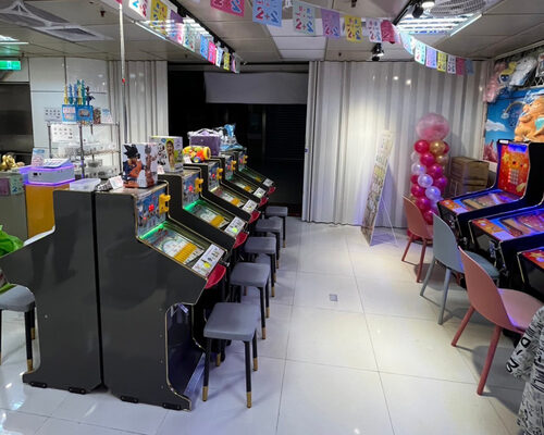 兔兔(TWO&TWO)彈珠店 品牌形象