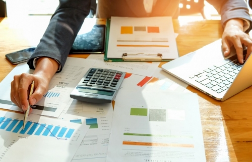 新冠肺炎籠罩全台，你還敢當老闆嗎？！